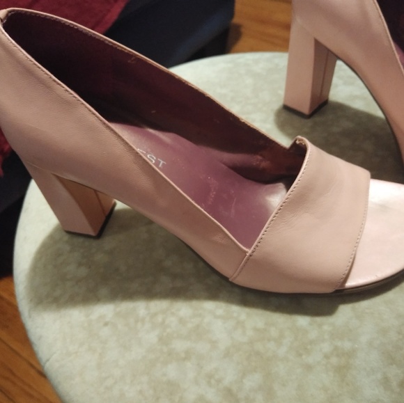 Shoes - Picture 3 of 6